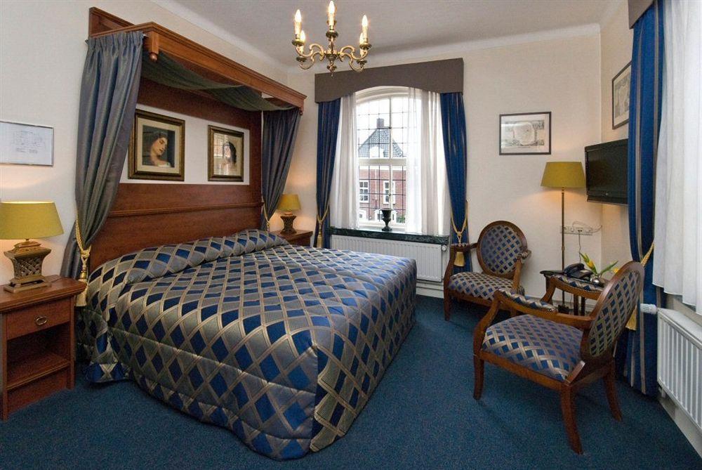 Villa-Hotel De Kroon Gennep Екстер'єр фото